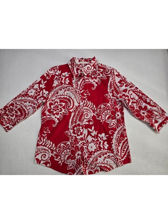 Chico's Tops - Chicos No-Iron Button-Down Shirt Size 0 Small Red White Floral Paisley 3/4 Sleev